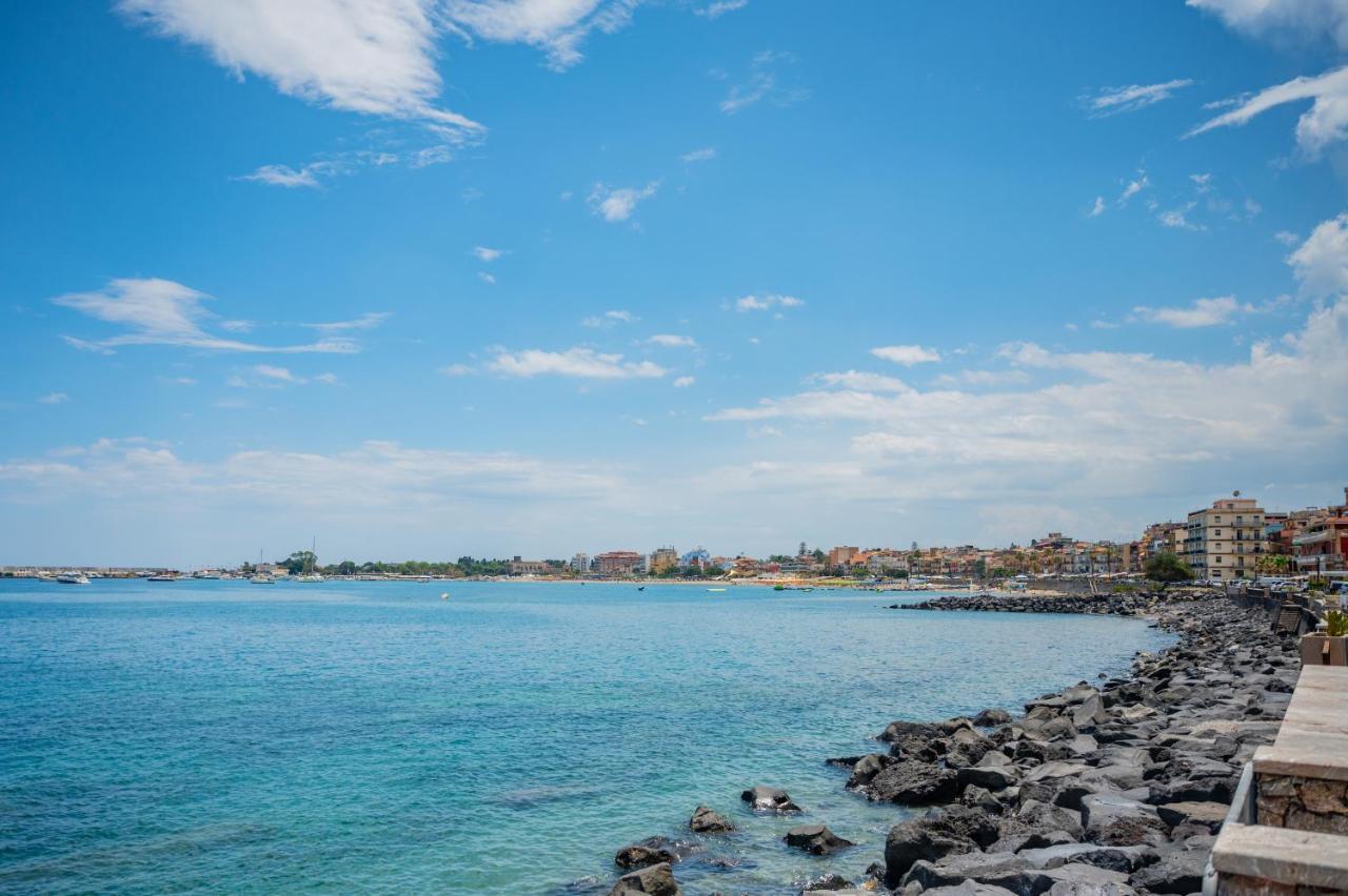 Naxos Marina Bay Panzió Giardini-Naxos Kültér fotó
